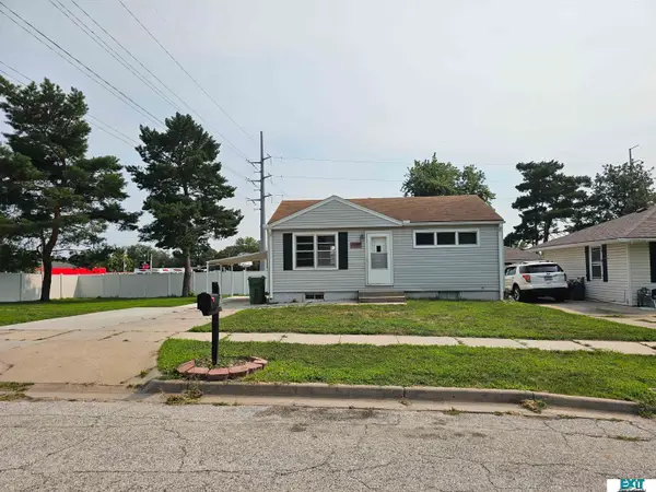 5531 Saylor Street, Lincoln, NE 68506