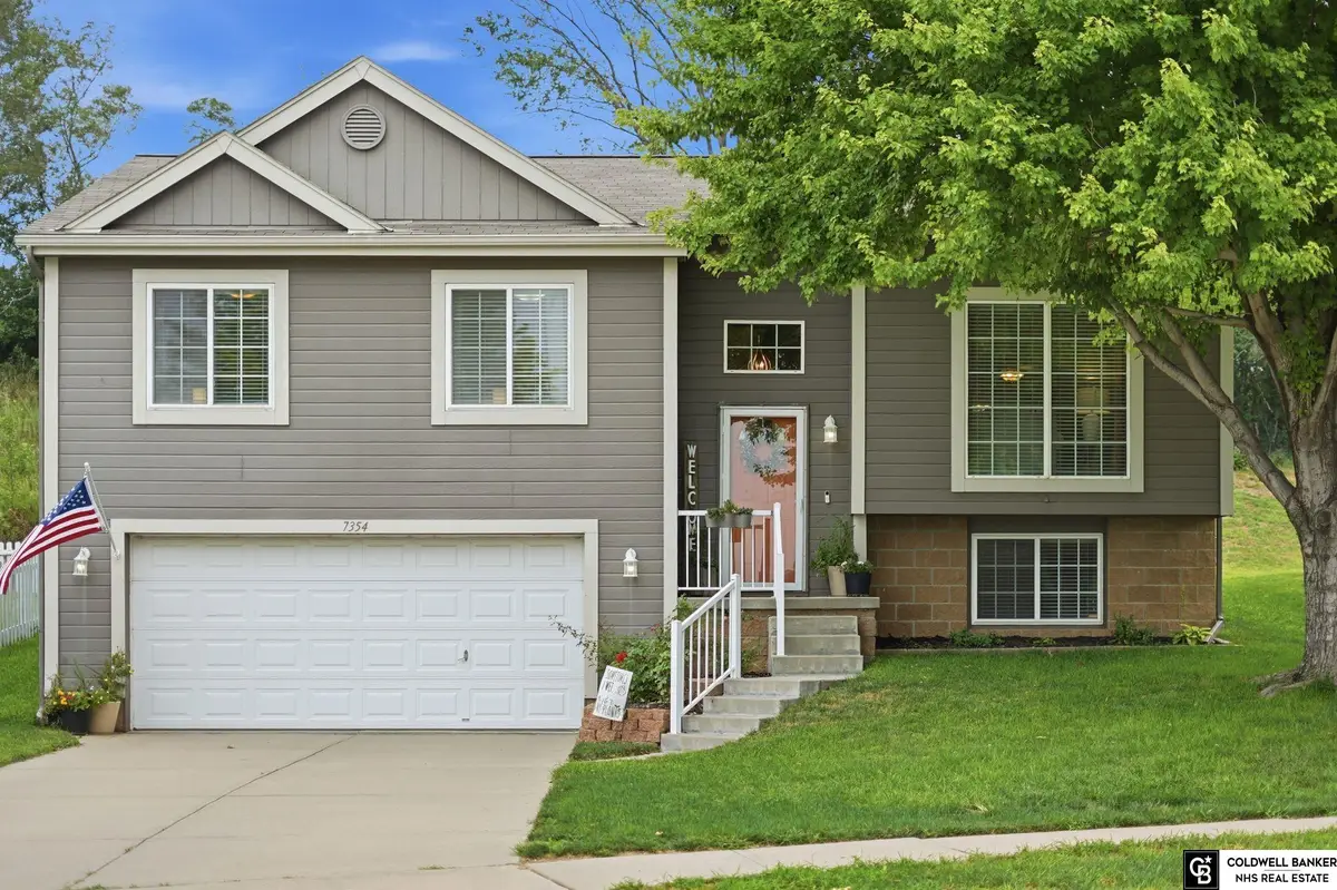 7354 Potter Street, Omaha, NE 68122 - #1