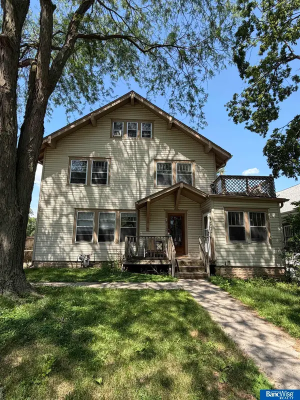 2655 S 13th Street Street, Lincoln, NE 68502