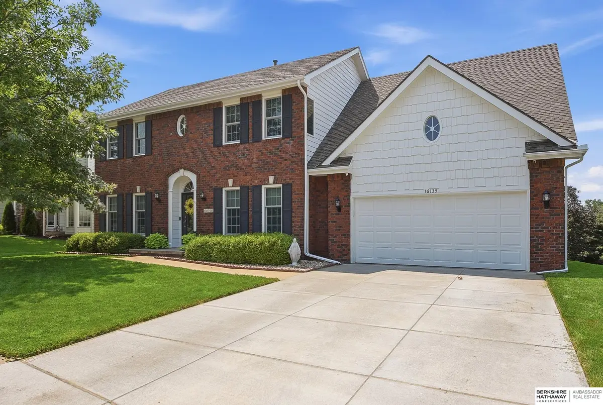 16135 Dewey Avenue, Omaha, NE 68118 - #1