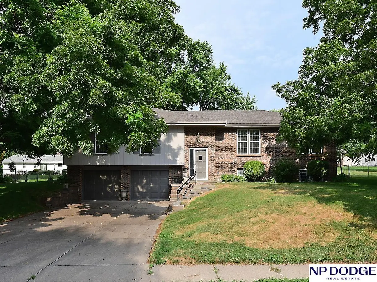 1042 S 217 Street, Elkhorn, NE 68022 - #1