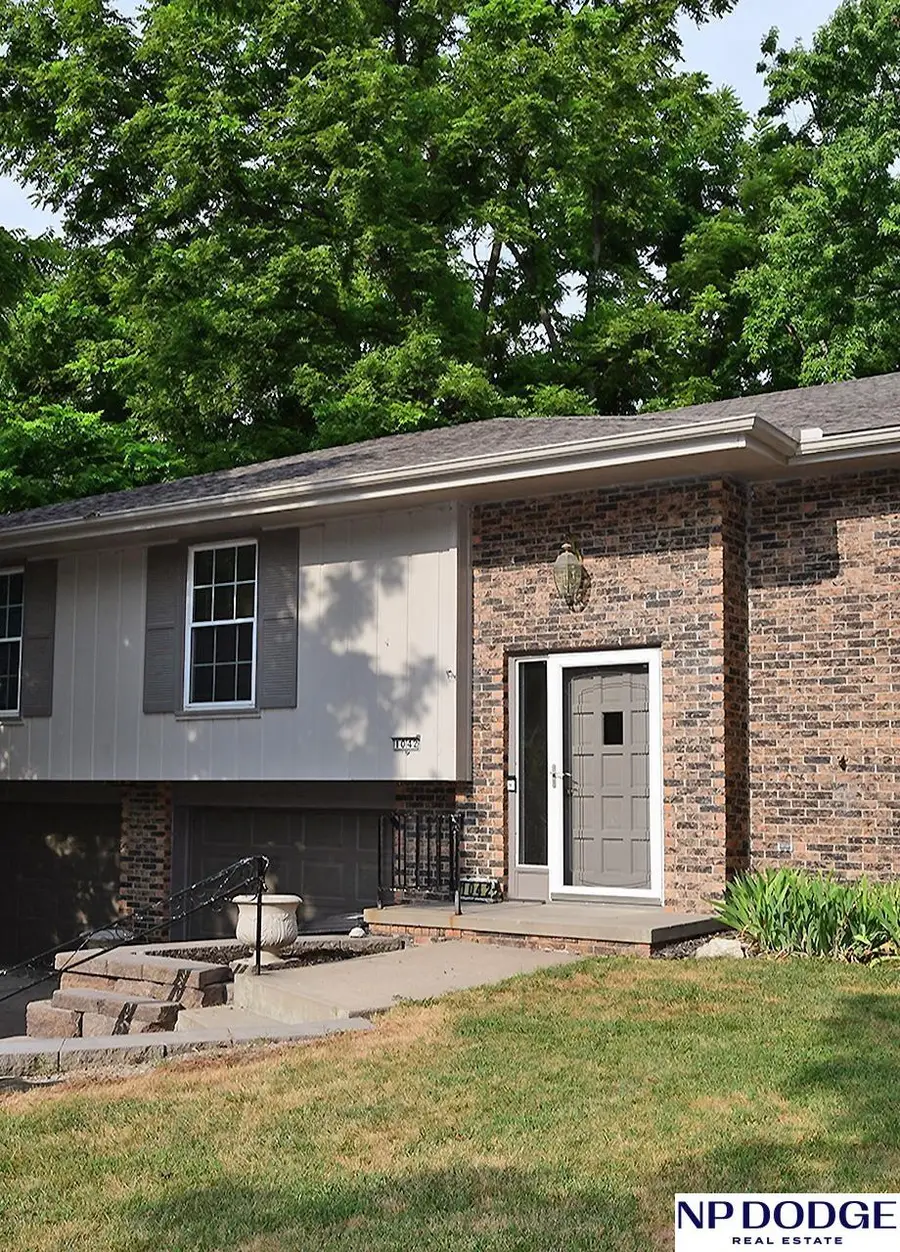 1042 S 217 Street, Elkhorn, NE 68022 - #3