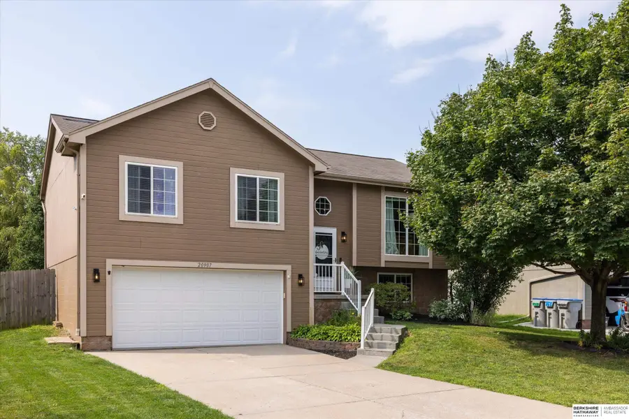 20907 Birch Street, Gretna, NE 68028 - #3