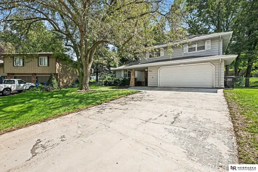 905 Sherman Circle, Papillion, NE 68046 - #3