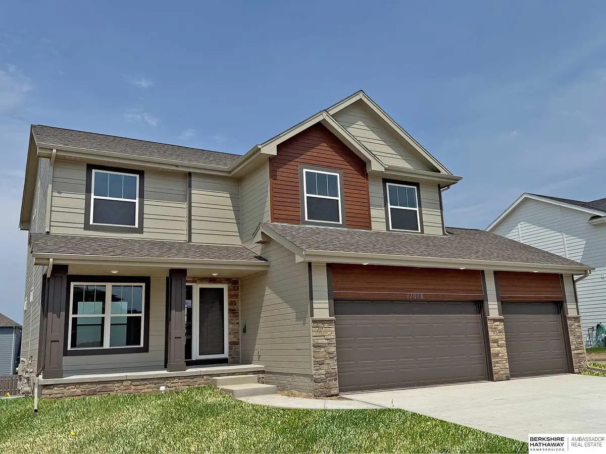 11016 Bearcreek Drive, Papillion, NE 68046 - #1