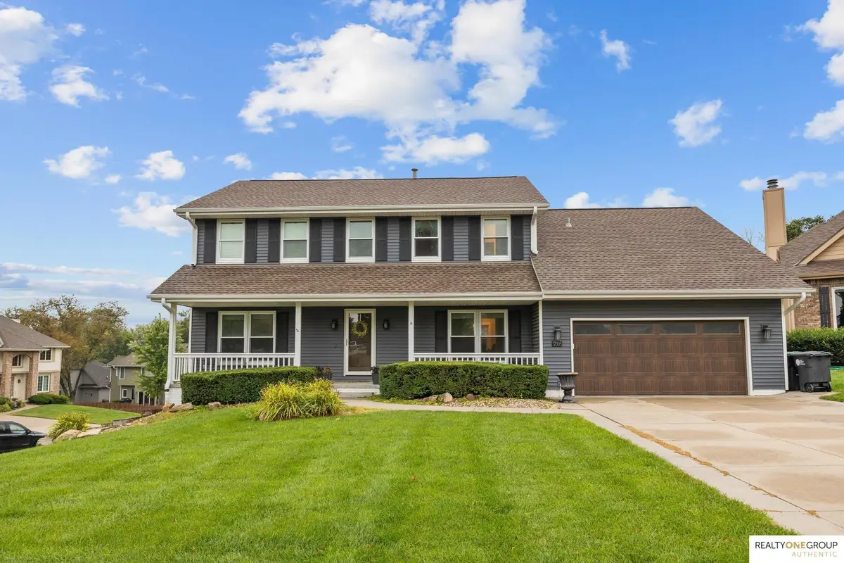 17305 Welch Circle, Omaha, NE 68135-1422 - #1