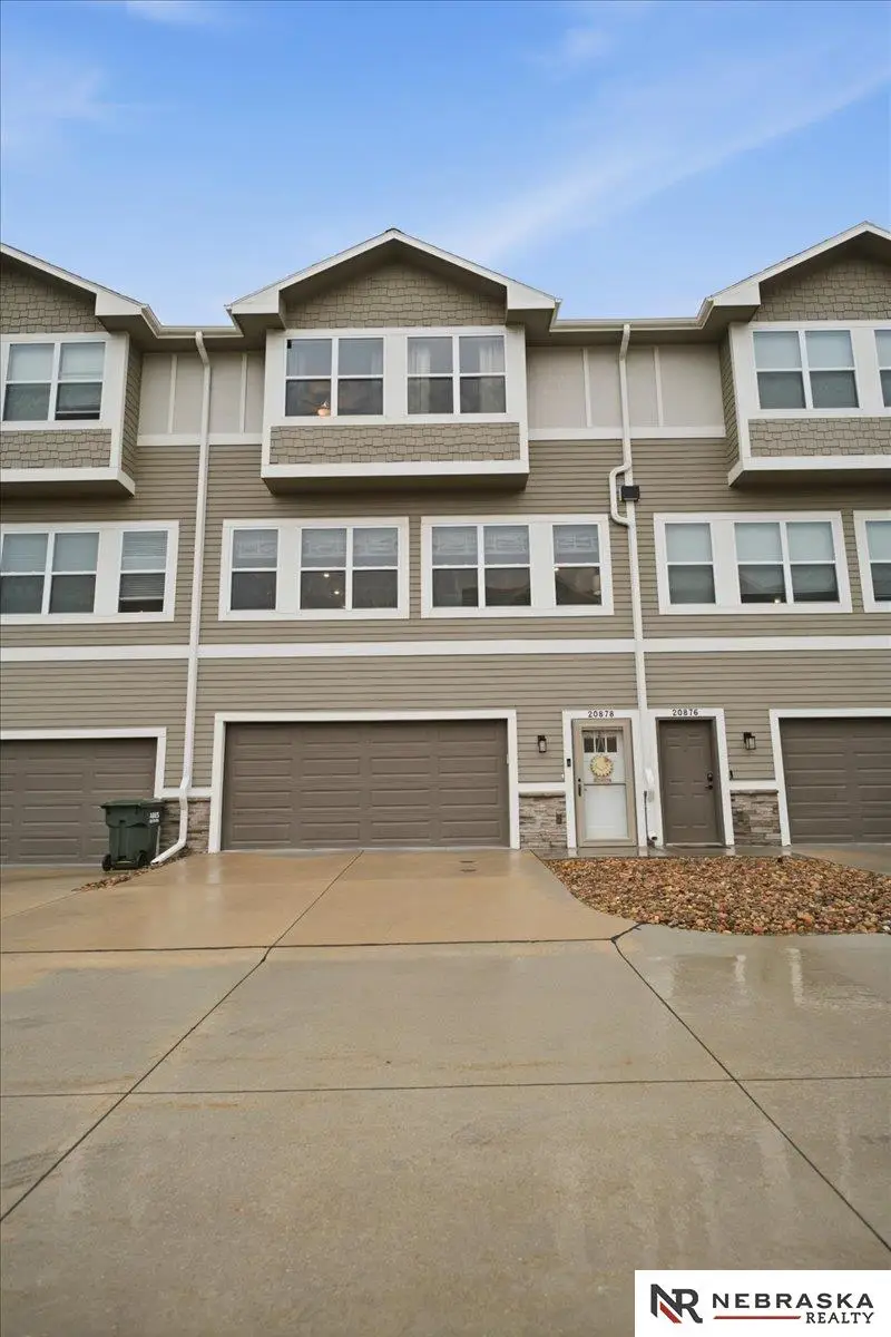 20878 T Court, Elkhorn, NE 68022 - #3