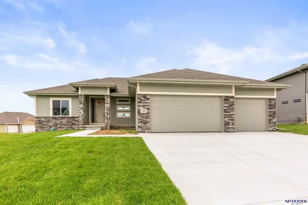 12630 Schirra Street, Papillion, NE 68046