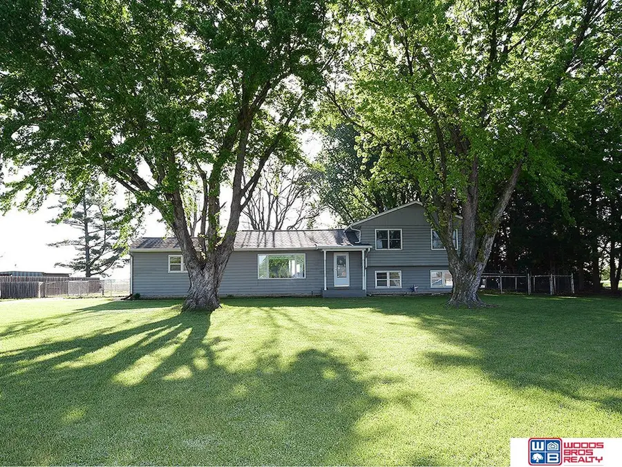29824 Us Highway 77, Beatrice, NE 68310 - #2