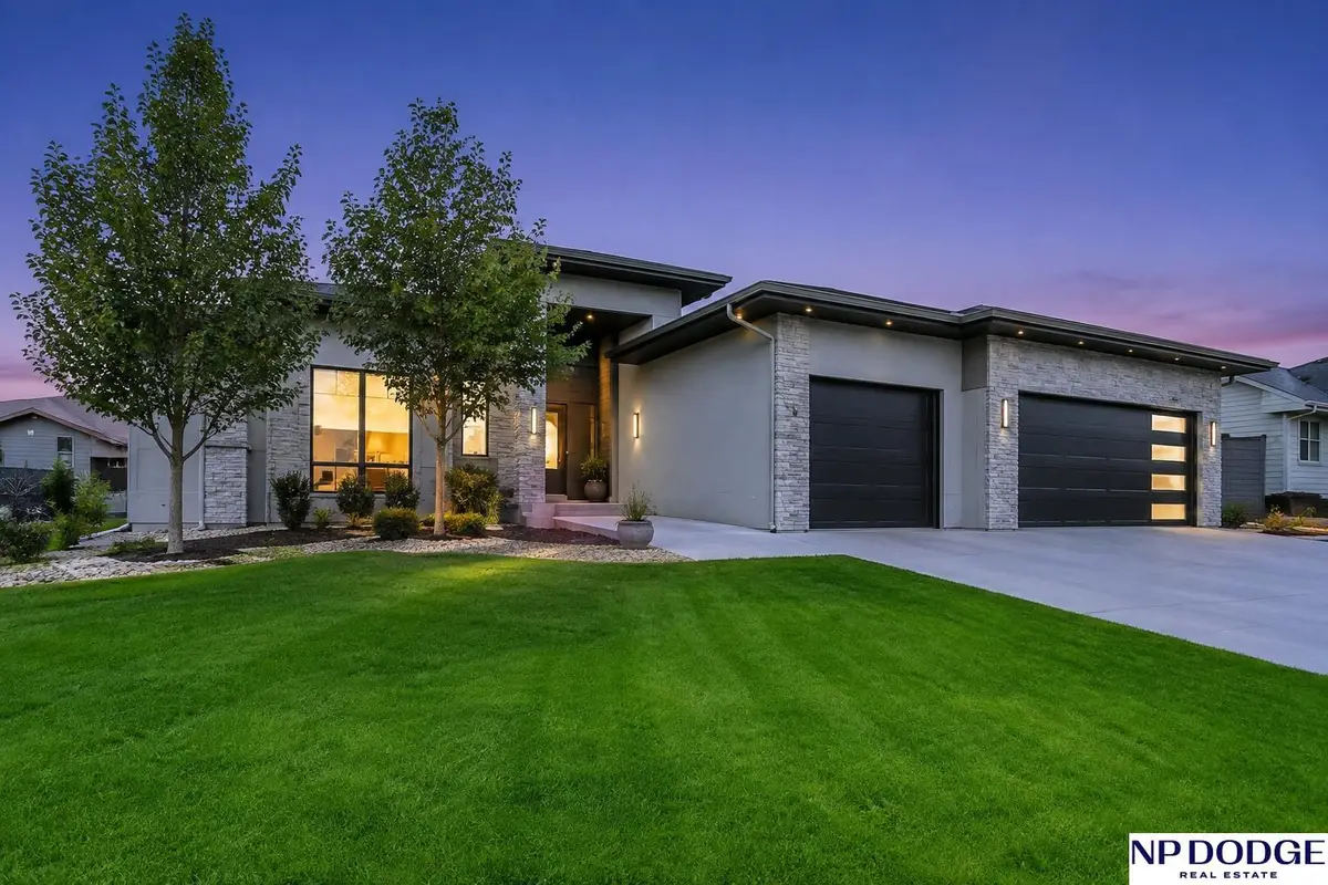 21060 Joseph Street, Elkhorn, NE 68022 - #1