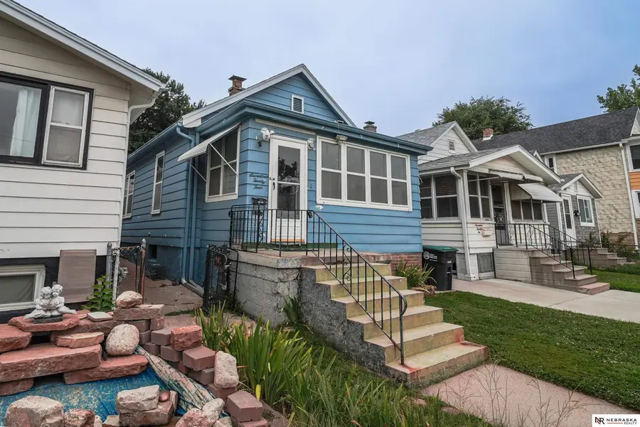 1724 S 8th Street, Omaha, NE 68108 - #2