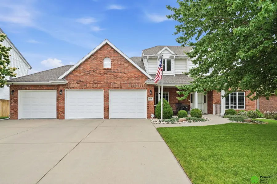 3220 Browning Street, Lincoln, NE 68516 - #2