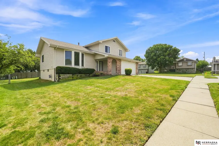 3431 Faye Drive, Bellevue, NE 68123 - #2