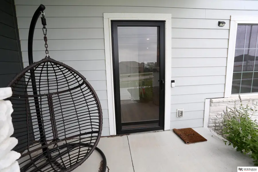 12866 S 47 Plaza, Papillion, NE 68133 - #3