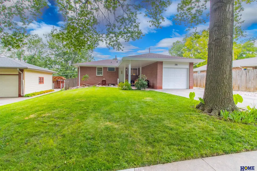 331 Indian Road, Lincoln, NE 68505 - #3