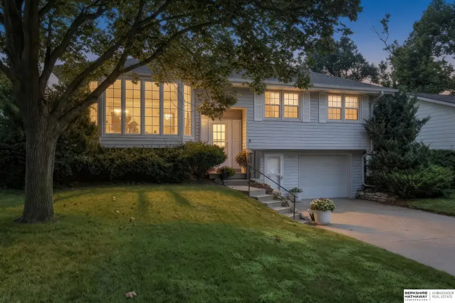 5617 N 96th Street, Omaha, NE 68134 - #2