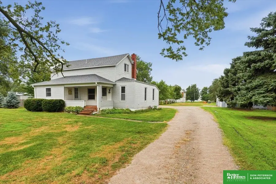 401 W Cloverly Road, Fremont, NE 68025 - #2