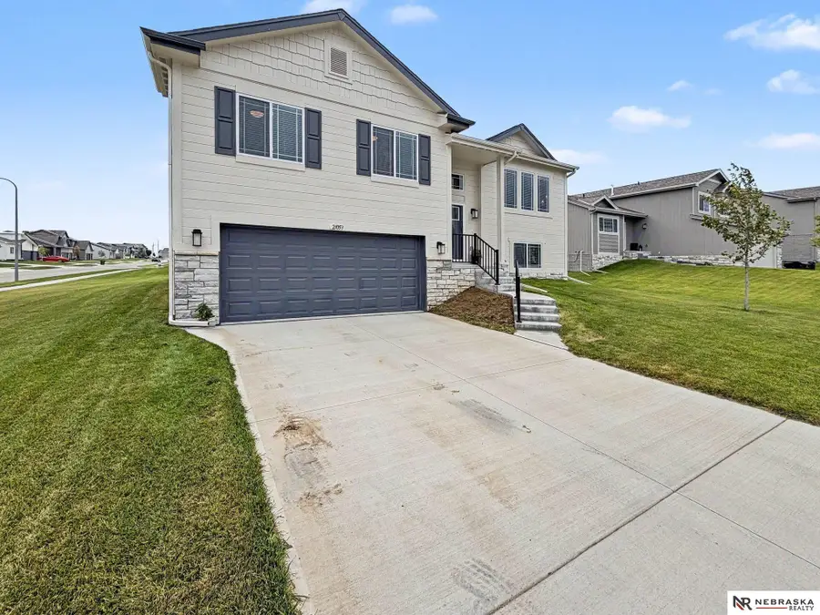 21053 Madison Street, Elkhorn, NE 68022 - #2