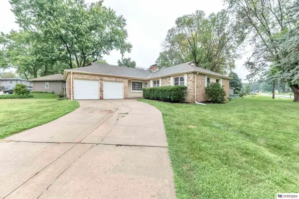 1806 Sherry Drive, Bellevue, NE 68005
