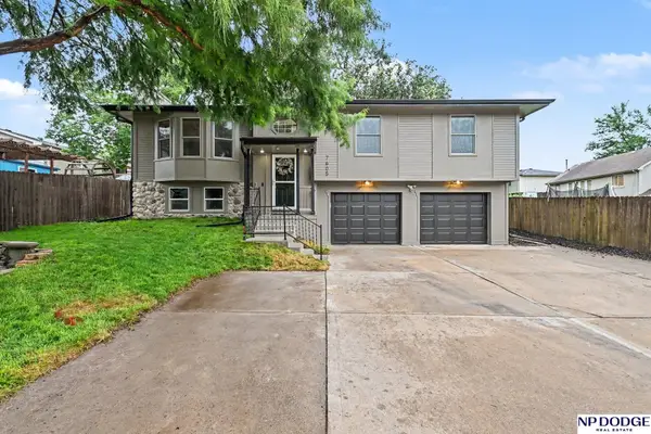 7605 S 134 Street, Omaha, NE 68138