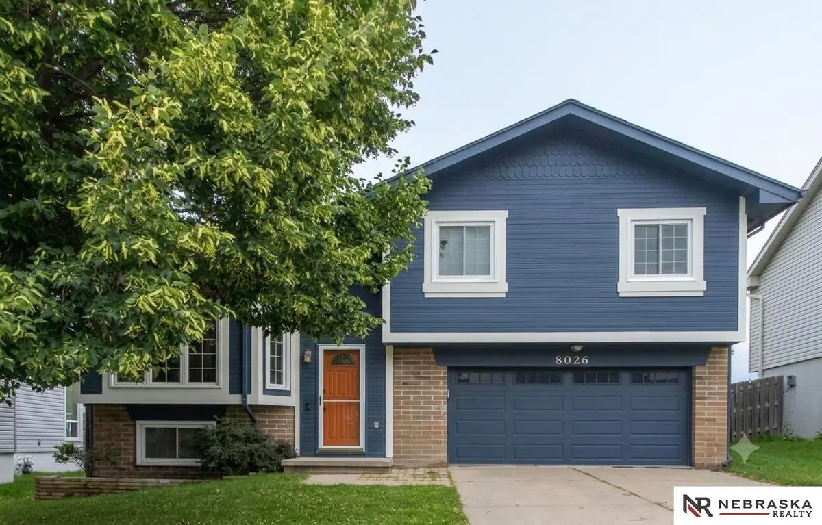 8026 Newport Avenue, Omaha, NE 68122 - #1