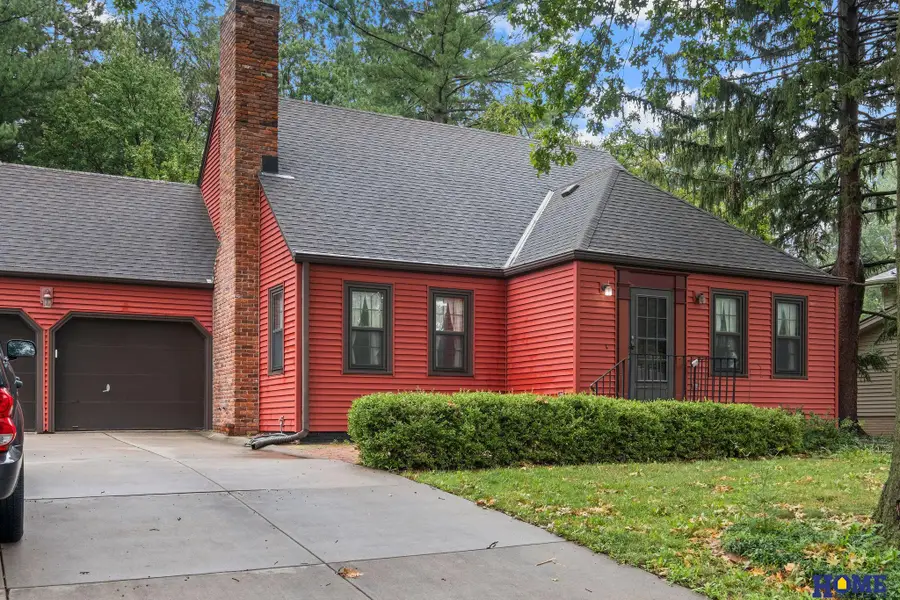 3640 S 34th Street, Lincoln, NE 68506 - #2