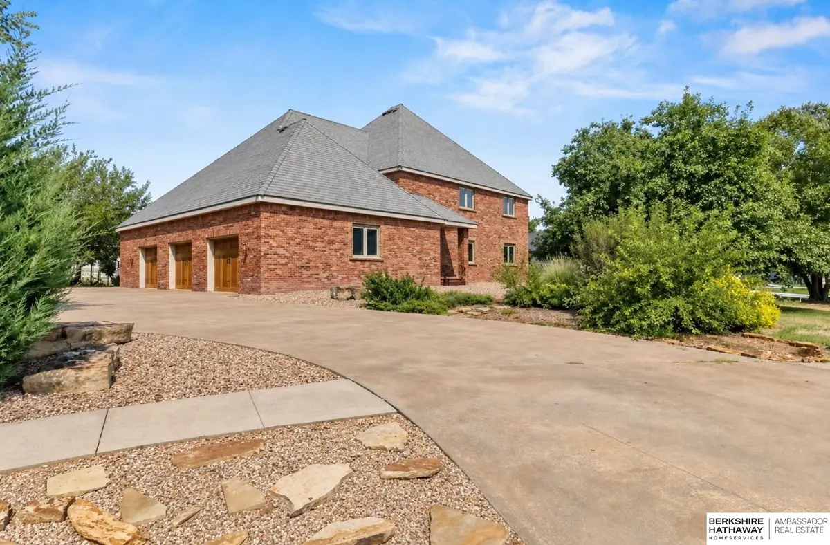 6525 Rolling Hills Court, Lincoln, NE 68512 - #1
