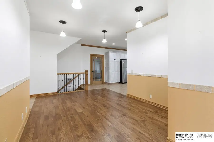 6525 Rolling Hills Court, Lincoln, NE 68512 - #2