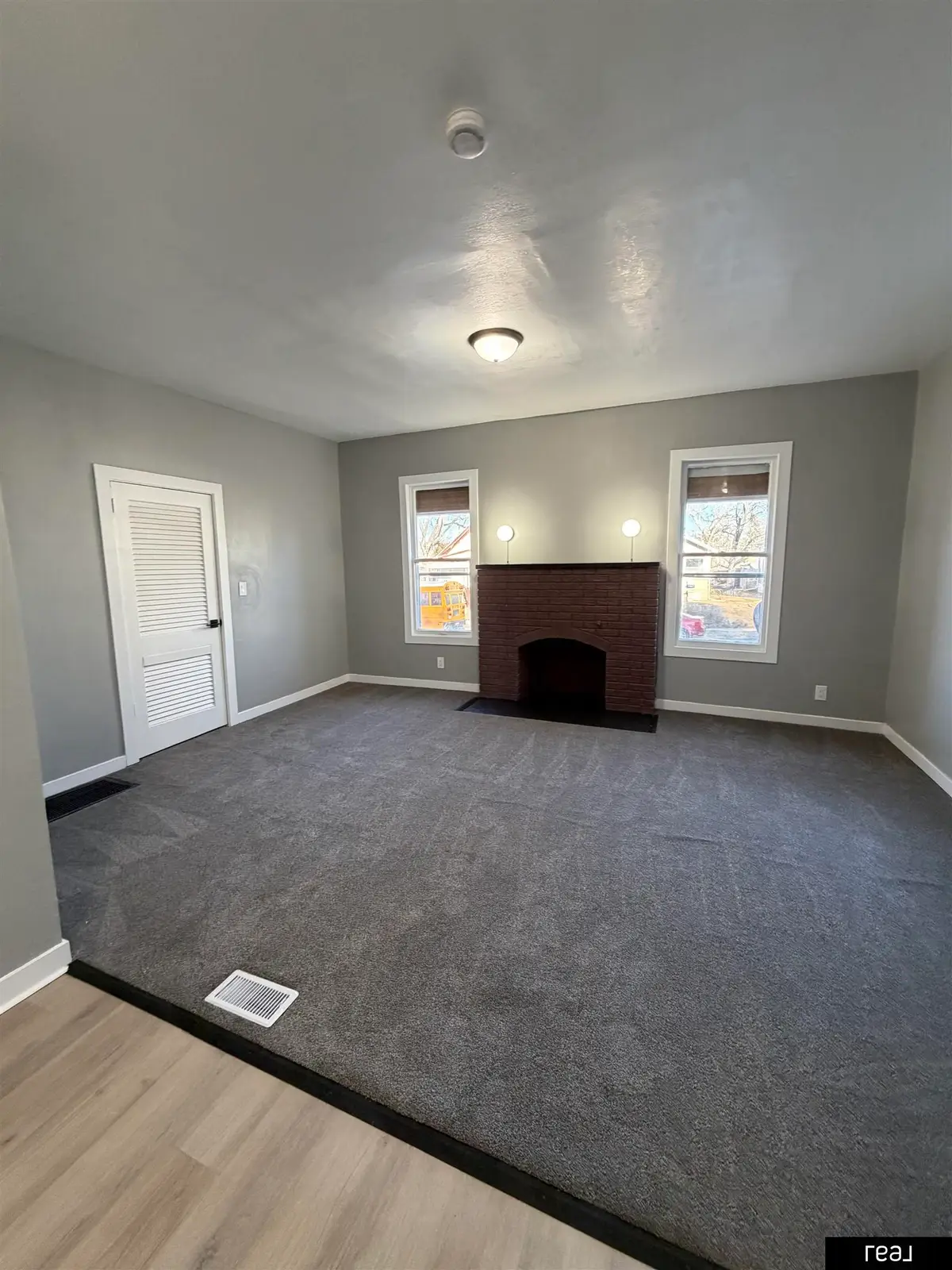 5334 N 27 Avenue, Omaha, NE 68111 - #1