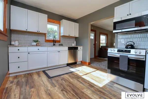 1712 Ella Street, Beatrice, NE 68310