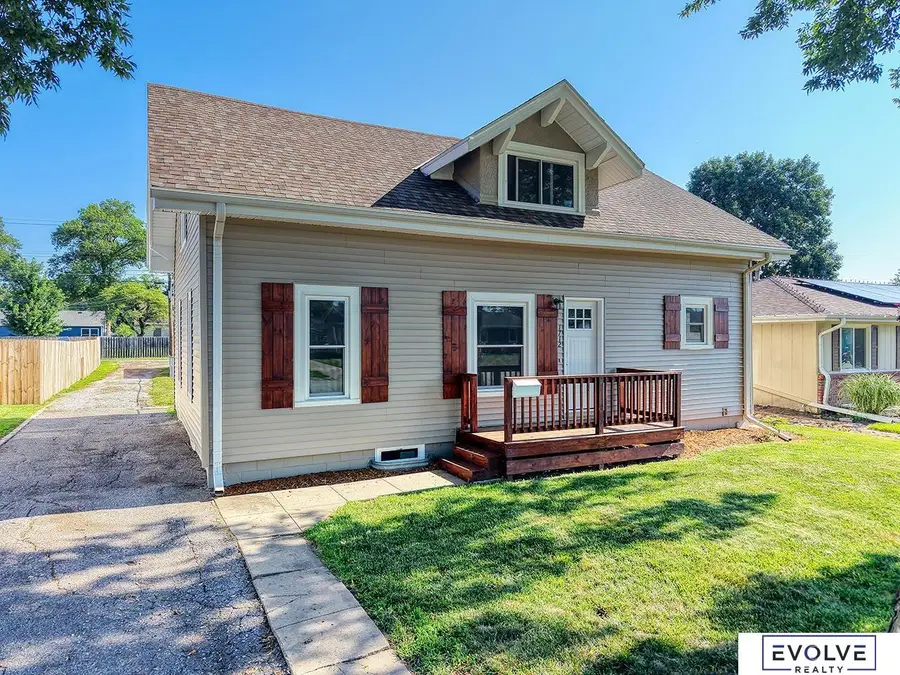 1712 Ella Street, Beatrice, NE 68310 - #3