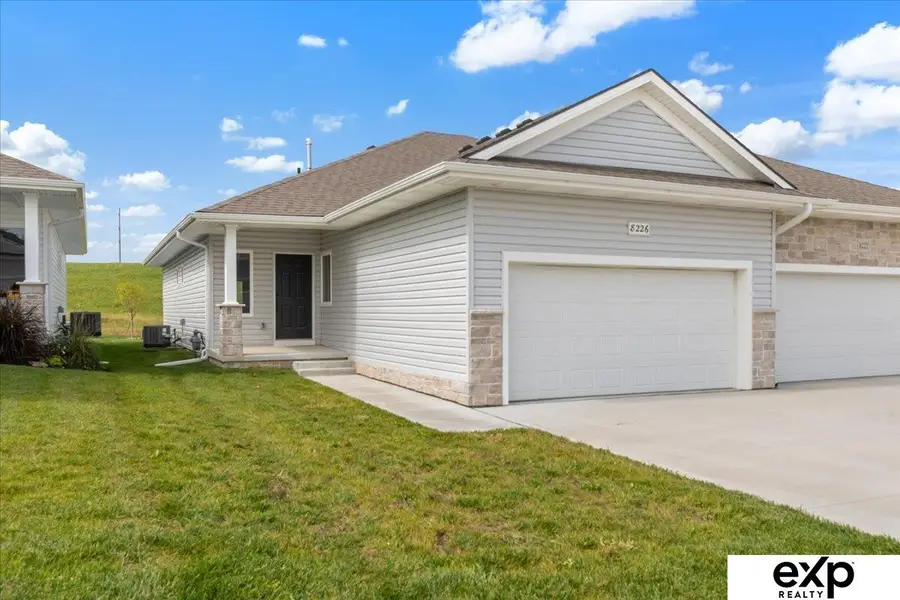 8210 S 178 Street, Omaha, NE 68136 - #2
