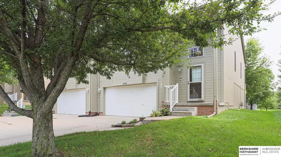 18921 K Street, Omaha, NE 68135 - #2
