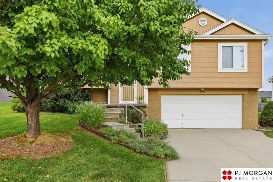 7972 Bartlett Street, Omaha, NE 68122 - #2