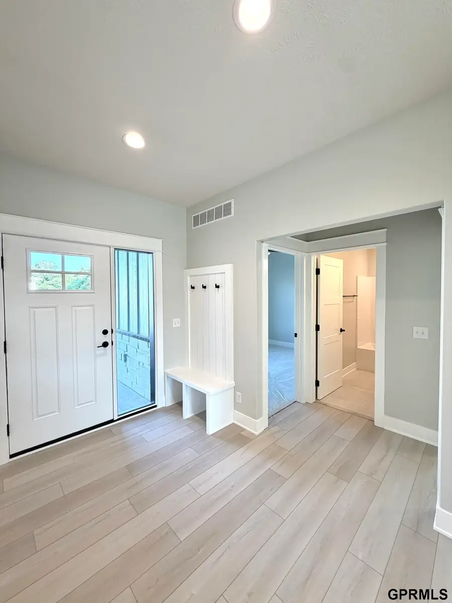 260 S 90th St Street, Lincoln, NE 68520 - #2