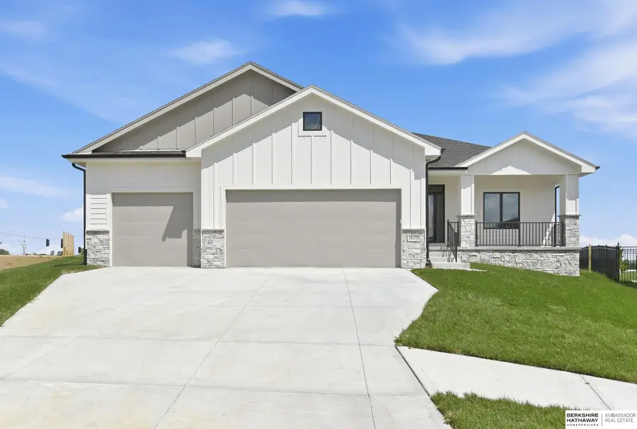 16718 Mormon Street, Bennington, NE 68007 - #2