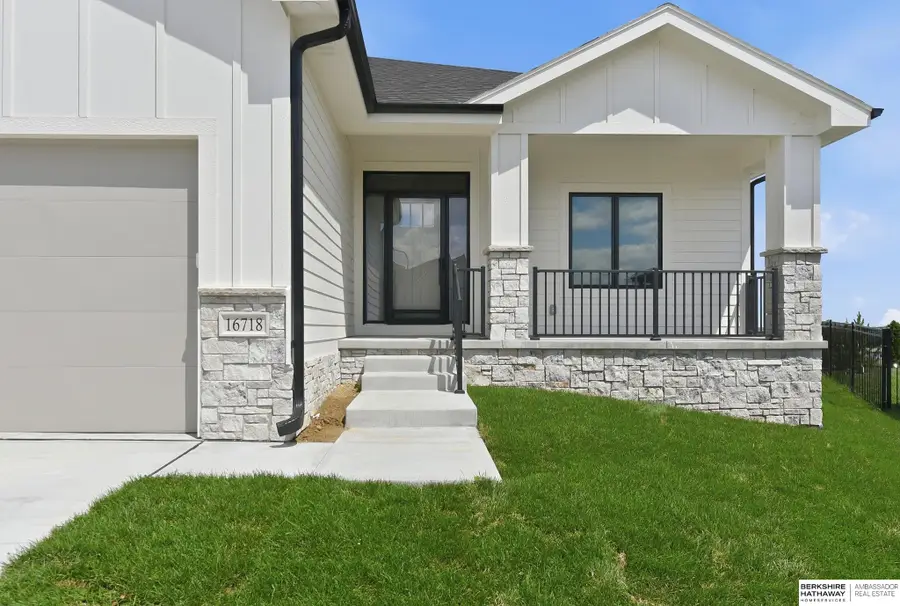 16718 Mormon Street, Bennington, NE 68007 - #3