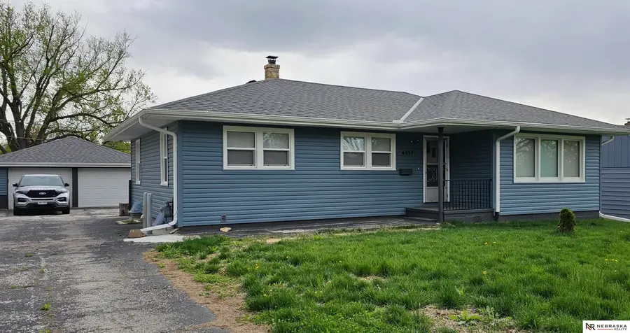 4427 Oak Street, Omaha, NE 68105 - #2