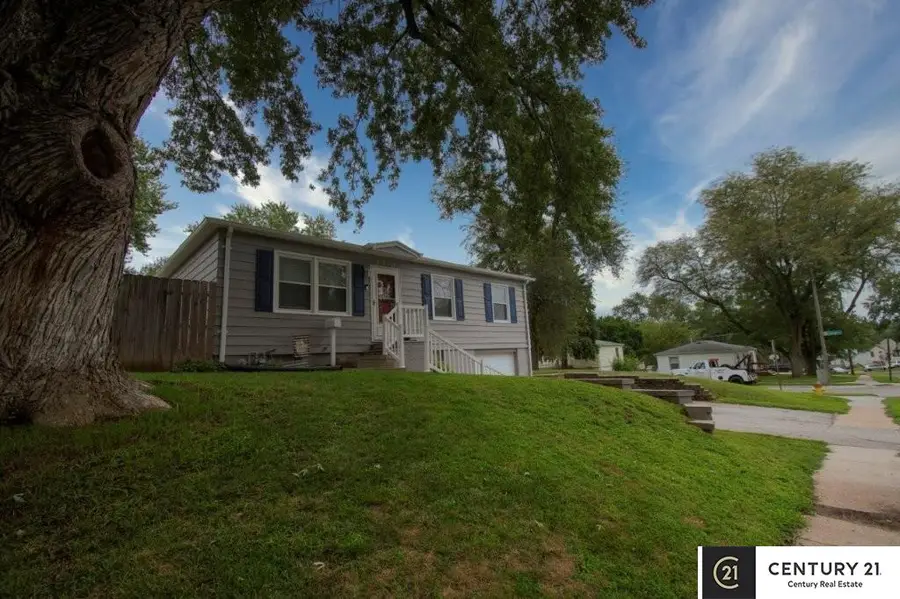 7413 S 76th Avenue, La Vista, NE 68128 - #3