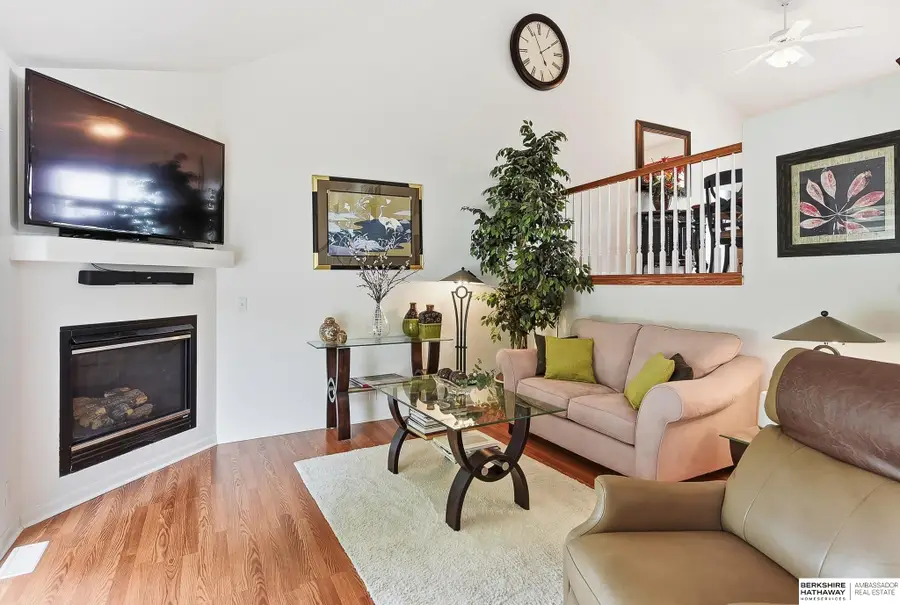 1002 Timberline Drive, Papillion, NE 68046 - #3