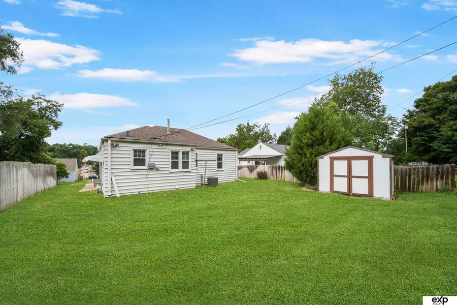 2109 S 47th Street, Omaha, NE 68106 - #3