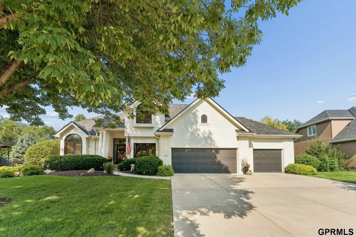 1907 S 182nd Circle, Omaha, NE 68130 - #1