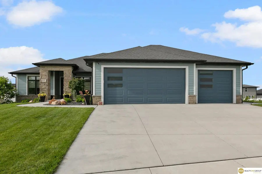 1405 W Beartooth Drive, Lincoln, NE 68521 - #2