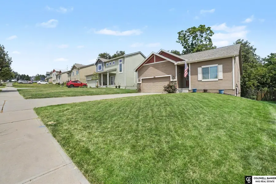 14206 Potter Parkway, Omaha, NE 68142 - #3
