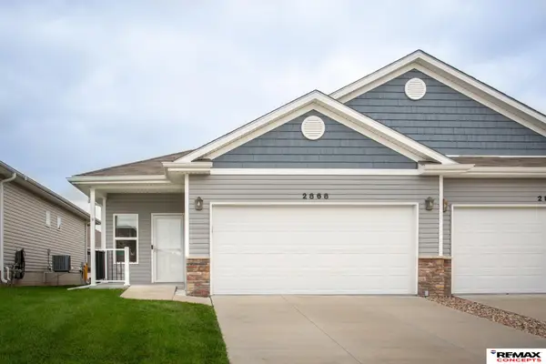 2868 Wagon Drive, Lincoln, NE 68507