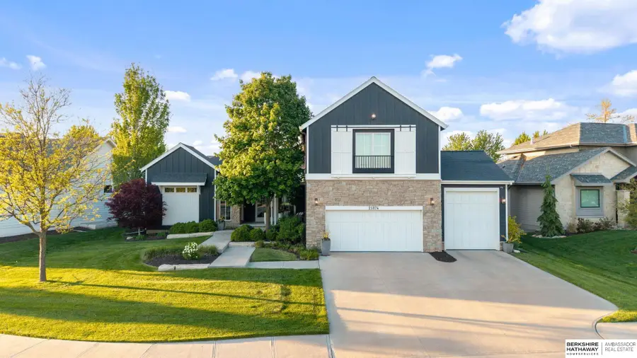 21874 Martha Street, Elkhorn, NE 68022 - #3