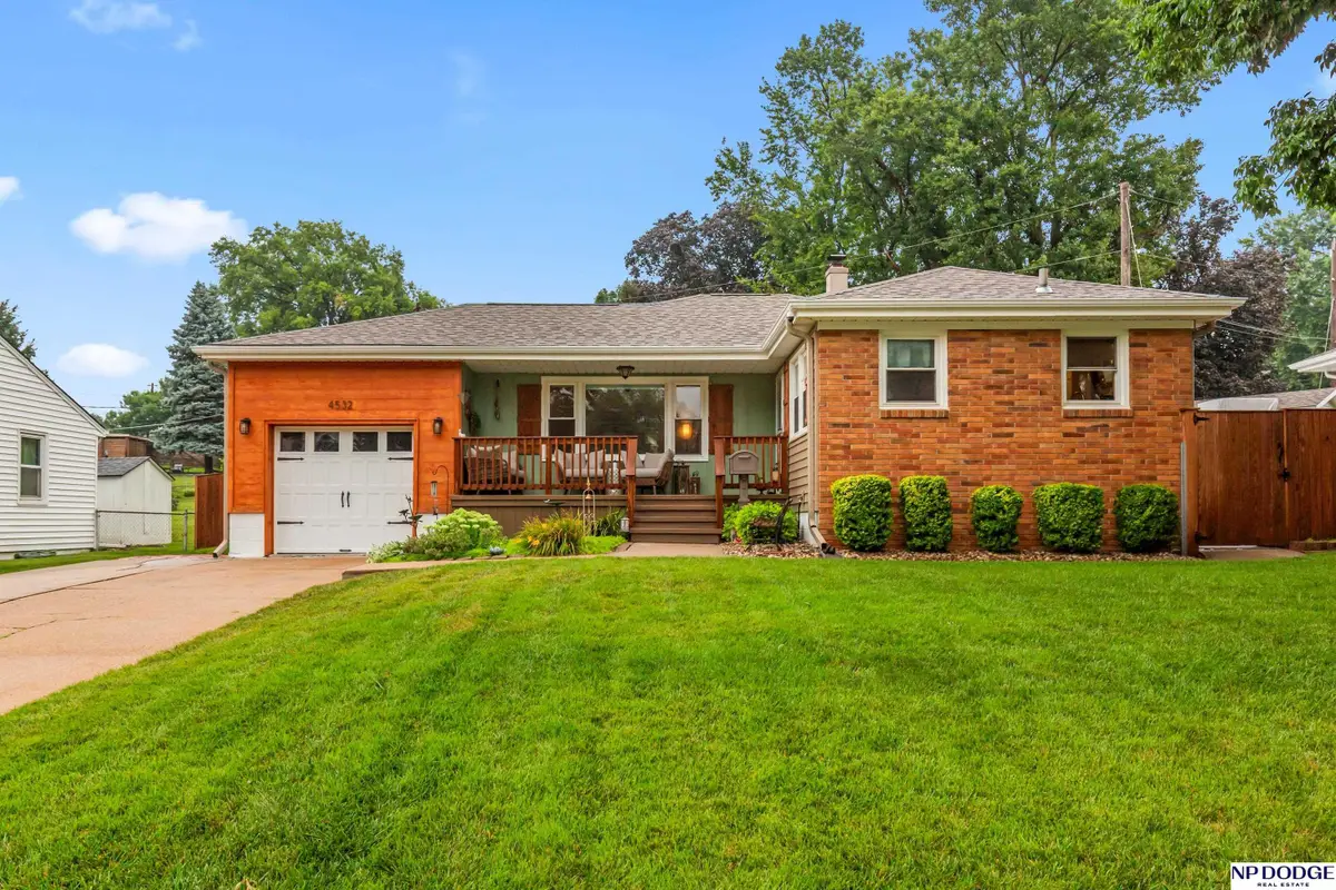 4532 B Street, Omaha, NE 68106 - #1