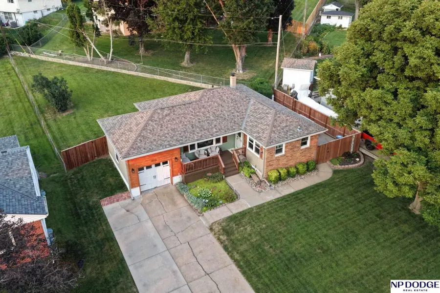4532 B Street, Omaha, NE 68106 - #2