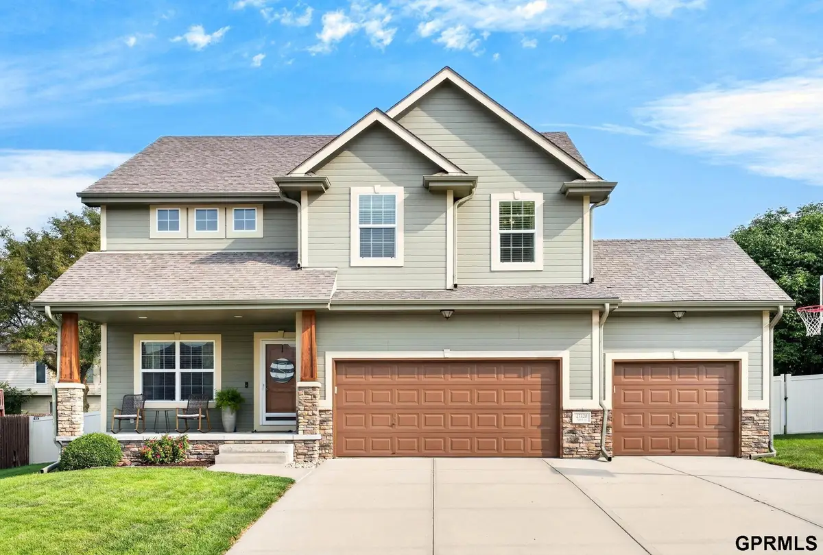 17320 Bedford Avenue, Omaha, NE 68116 - #1