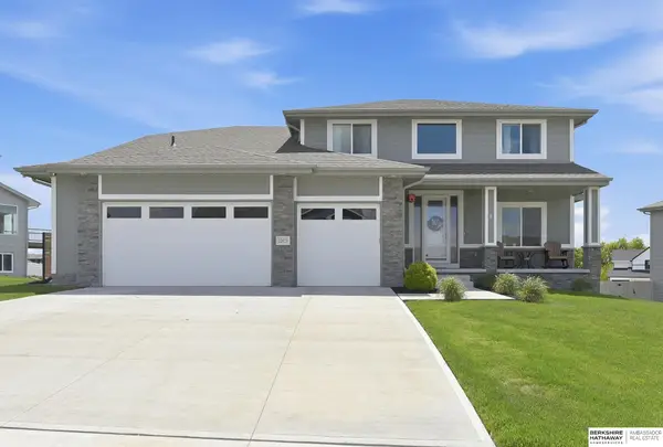 12615 Schirra Street, Omaha, NE 68138